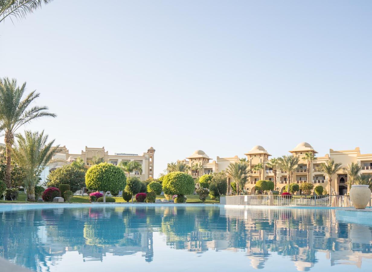 Serenity Alpha Beach - Ex Serenity Makadi Beach Exterior foto The resort's main pool