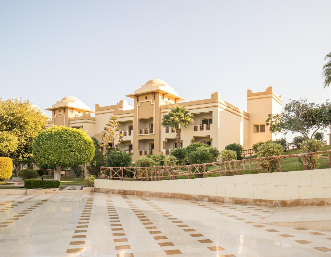 Serenity Alpha Beach - Ex Serenity Makadi Beach Exterior foto The Taj Mahal Palace, Mumbai
