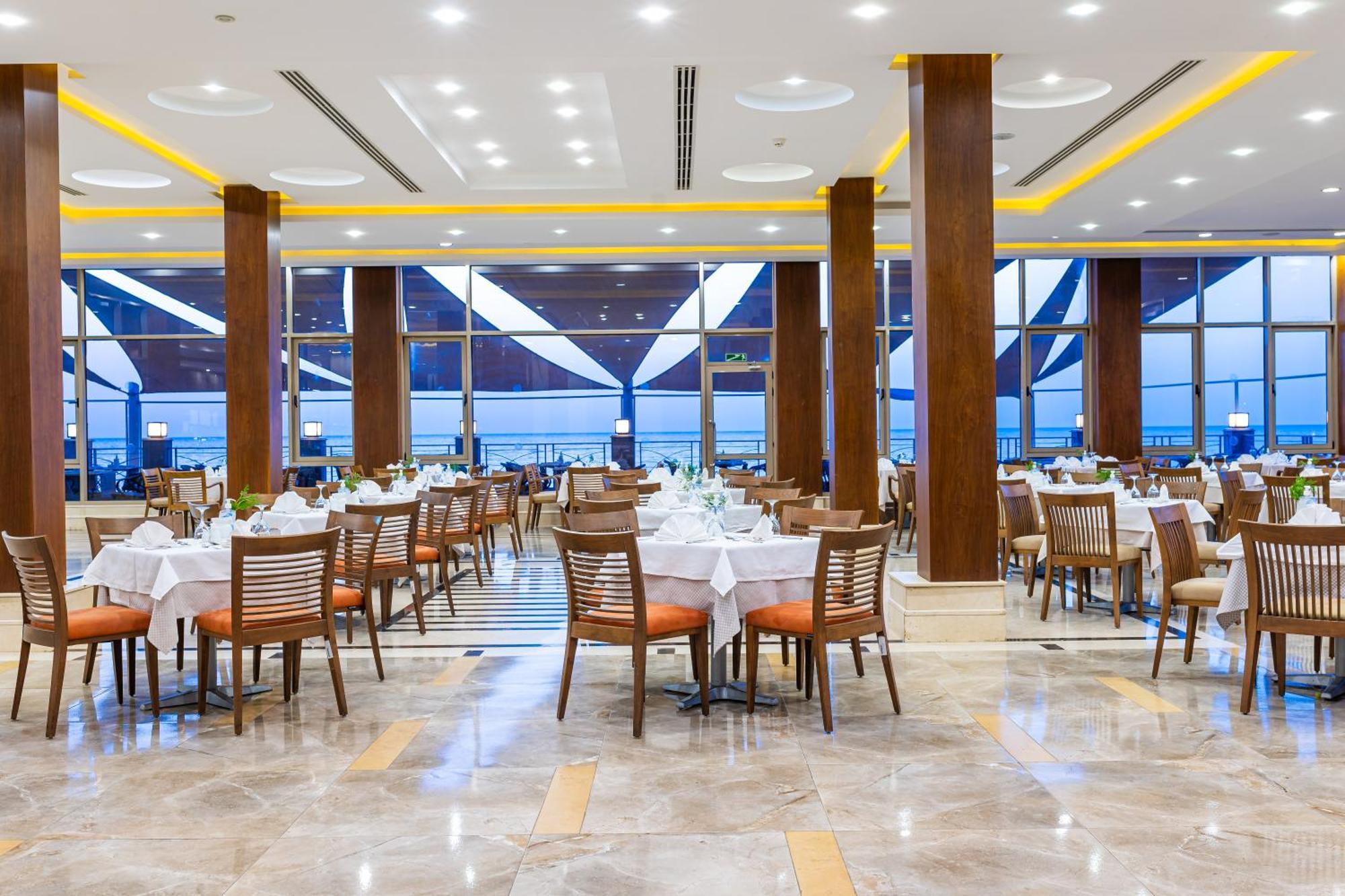 Serenity Alpha Beach - Ex Serenity Makadi Beach Exterior foto The restaurant