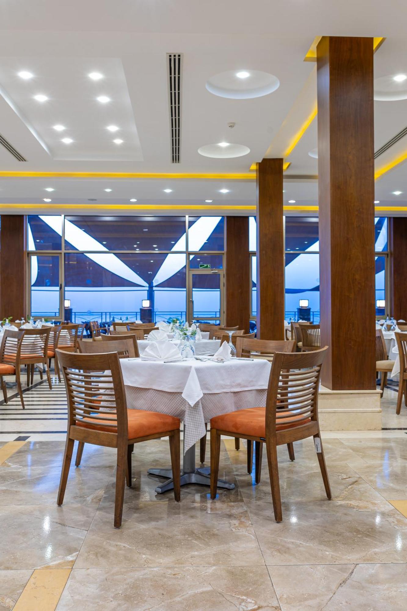 Serenity Alpha Beach - Ex Serenity Makadi Beach Exterior foto Restaurant